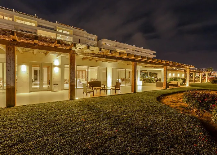 Vista Vela Luxury Ground Floor Terrace & Bbq Apartment *